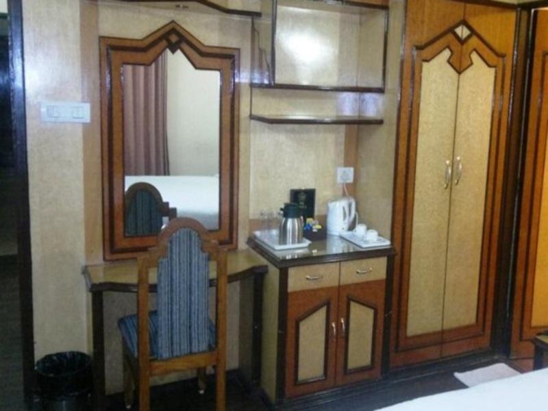 Hotel Radhika Regency Rourkela Esterno foto