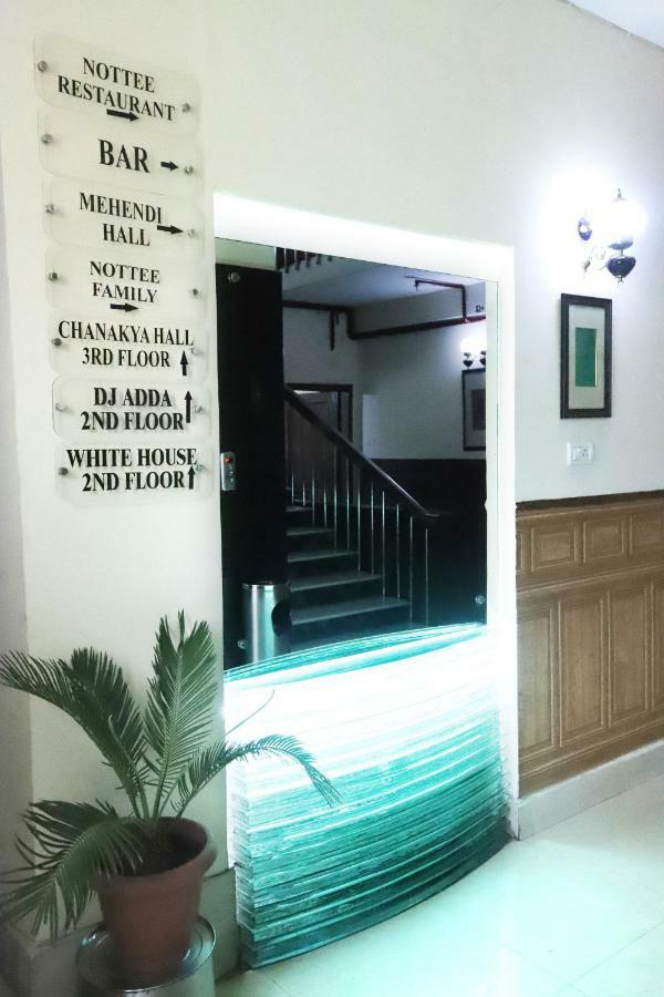 Hotel Radhika Regency Rourkela Esterno foto